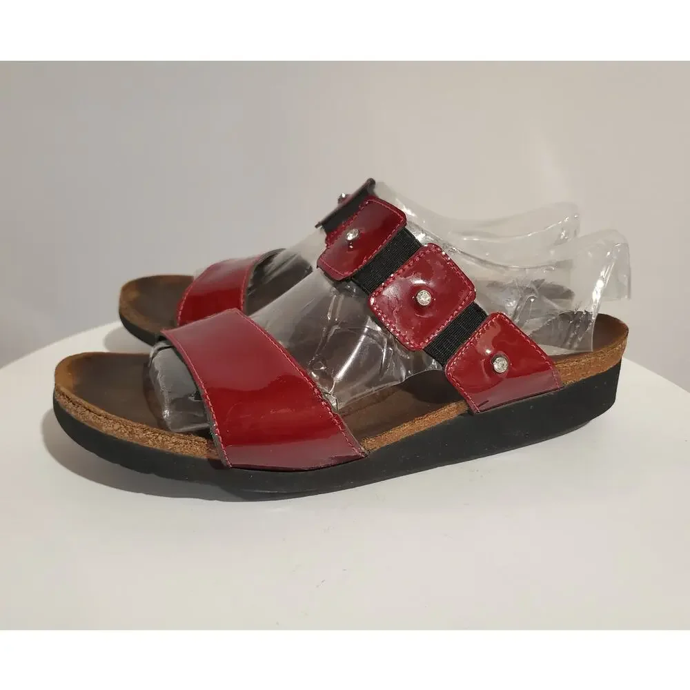 Naot Ashley Patent Leather Jeweled Slip On Wedge Footbed Sandals Size 9 EU 40